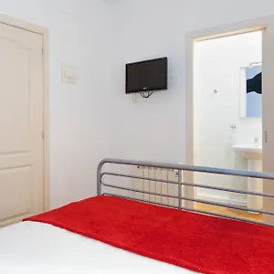 Гостевой дом Monrooms, Барселона