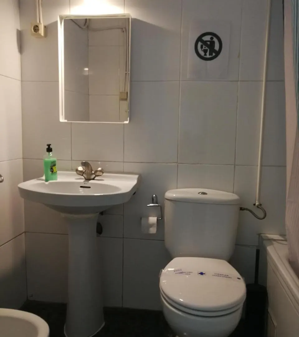 Guest house Central & Basic Ramblas Barcelona